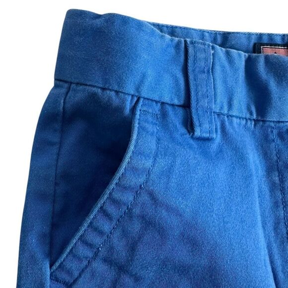 Vineyard Vines 6 Blue Chino Shorts - Picture 3 of 6